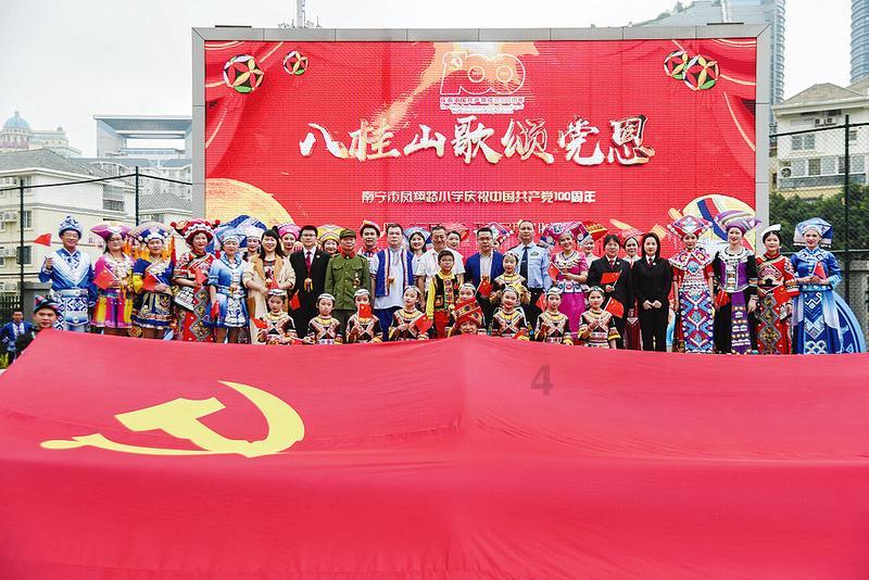 三菱全新“路虎揽胜”曝光!换欧蓝德引擎,比理想L7好看?